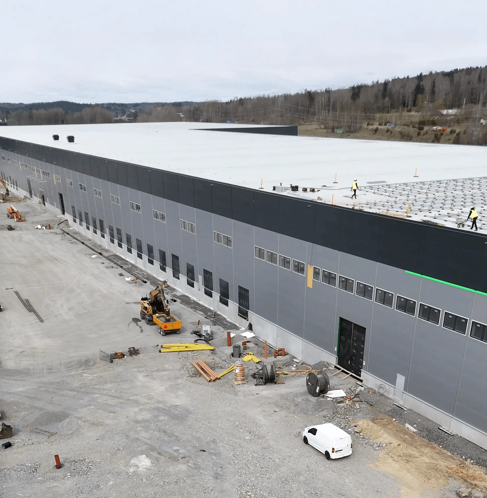 Exteriör av logistiklokal - byggfoto